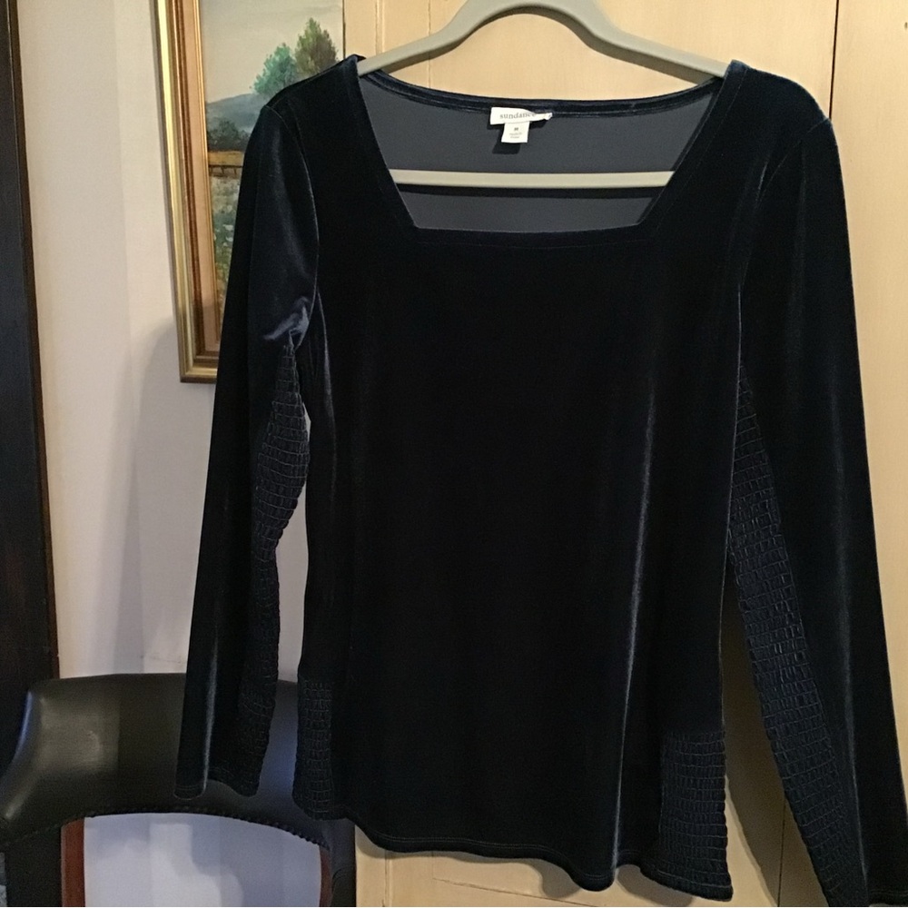 Sundance catalog blue velvet popover top M EUC